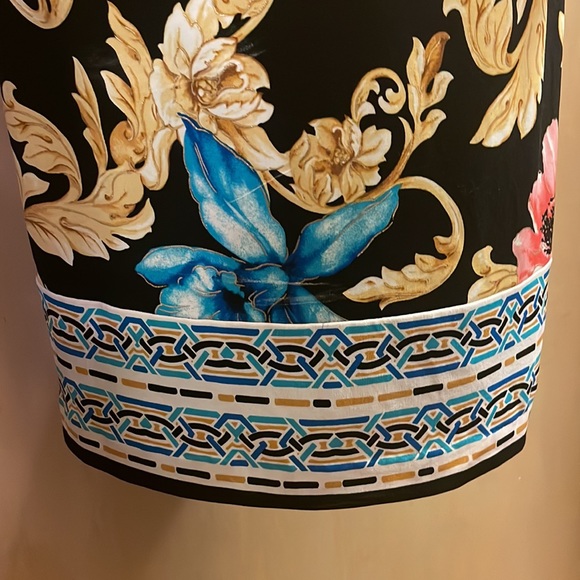 Cache size 4 Floral blue pink gold excellent condition dress - Picture 3 of 6